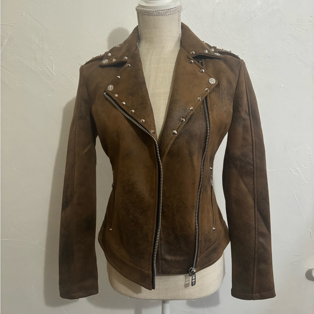 🆕 AFFLICTION RUMORS STUDDED VEGAN LEATHER JACKET - Picture 7 of 8